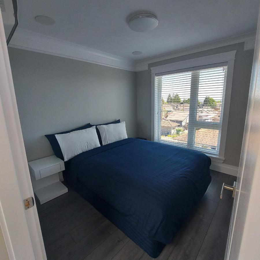 דירות וונקובר Beautiful Bright 3 Bed Townhouse מראה חיצוני תמונה