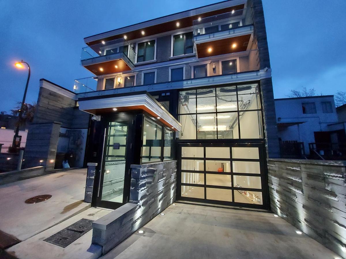 דירות וונקובר Beautiful Bright 3 Bed Townhouse מראה חיצוני תמונה